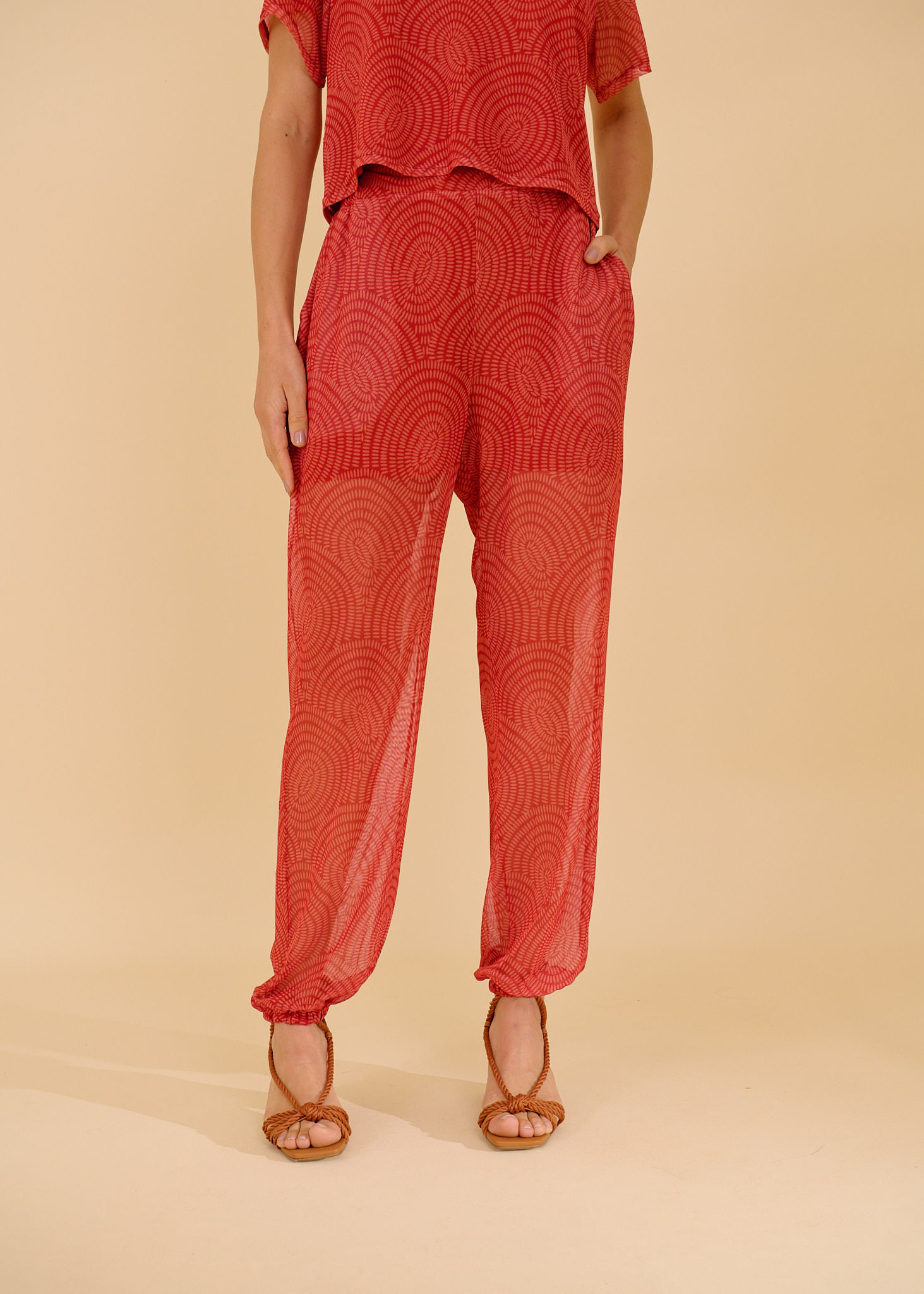 62.40.3602EST CALÇA TULE ESTAMPA NATURAL CIRCLES