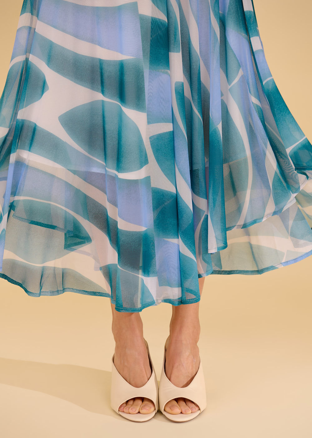 64.20.3604EST SAIA MIDI ESTAMPA GREEN WAVES