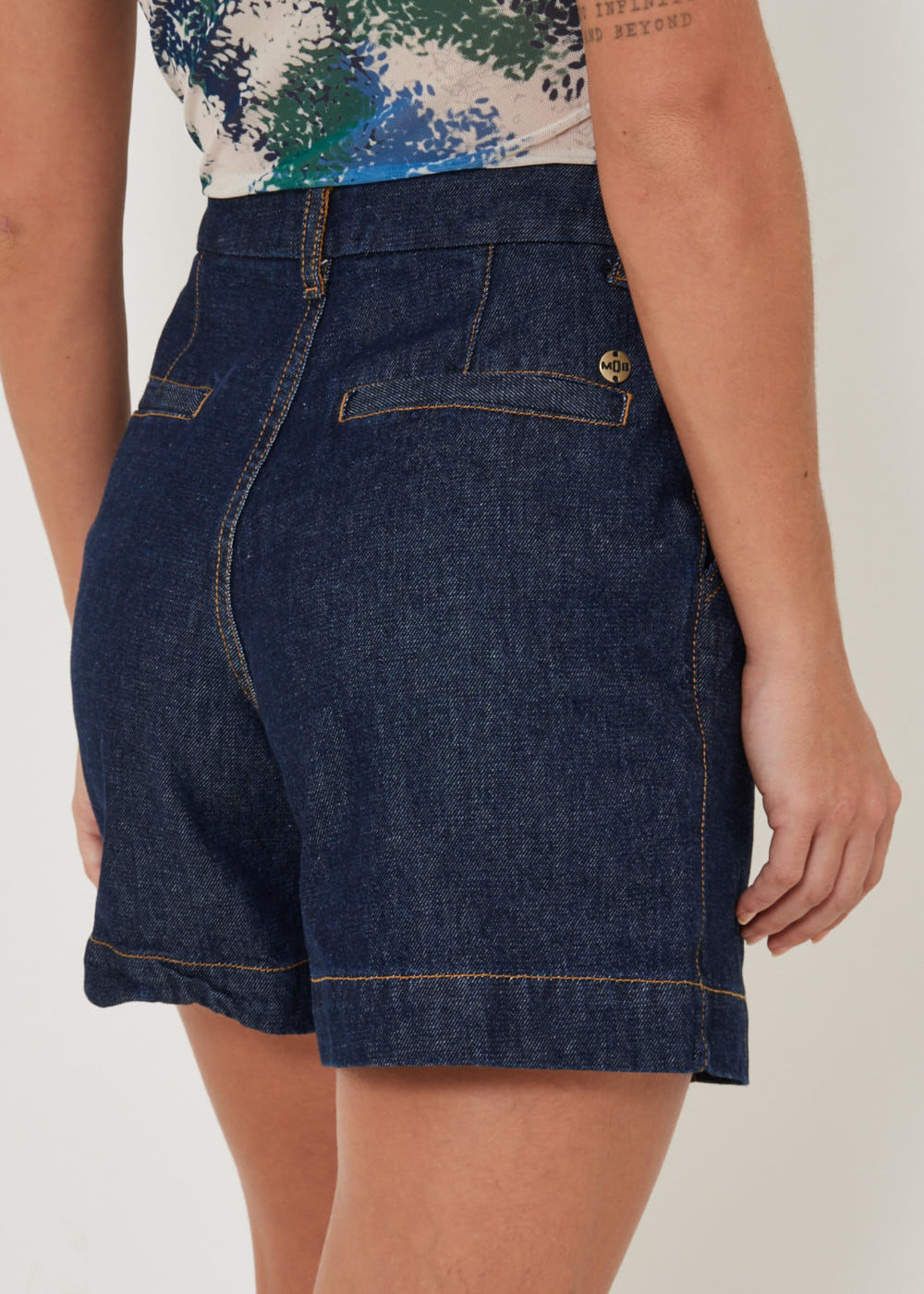 14.00.7501AMA SHORTS JEANS CÓS ALFAIATARIA