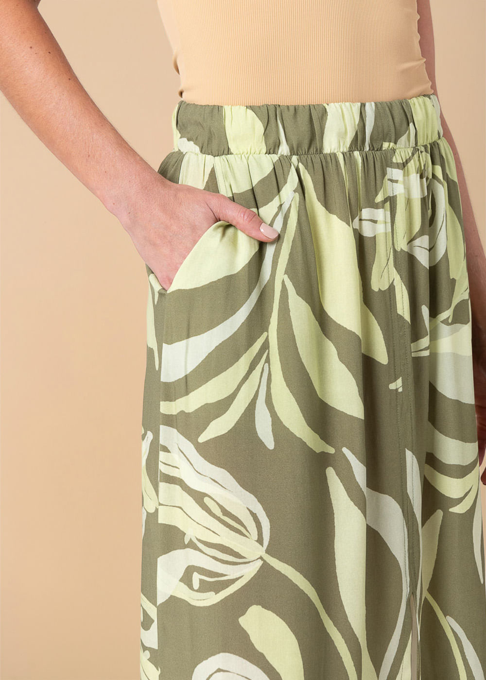 54.20.3615EST SAIA MIDI DETALHADA ESTAMPA GREEN BOWL