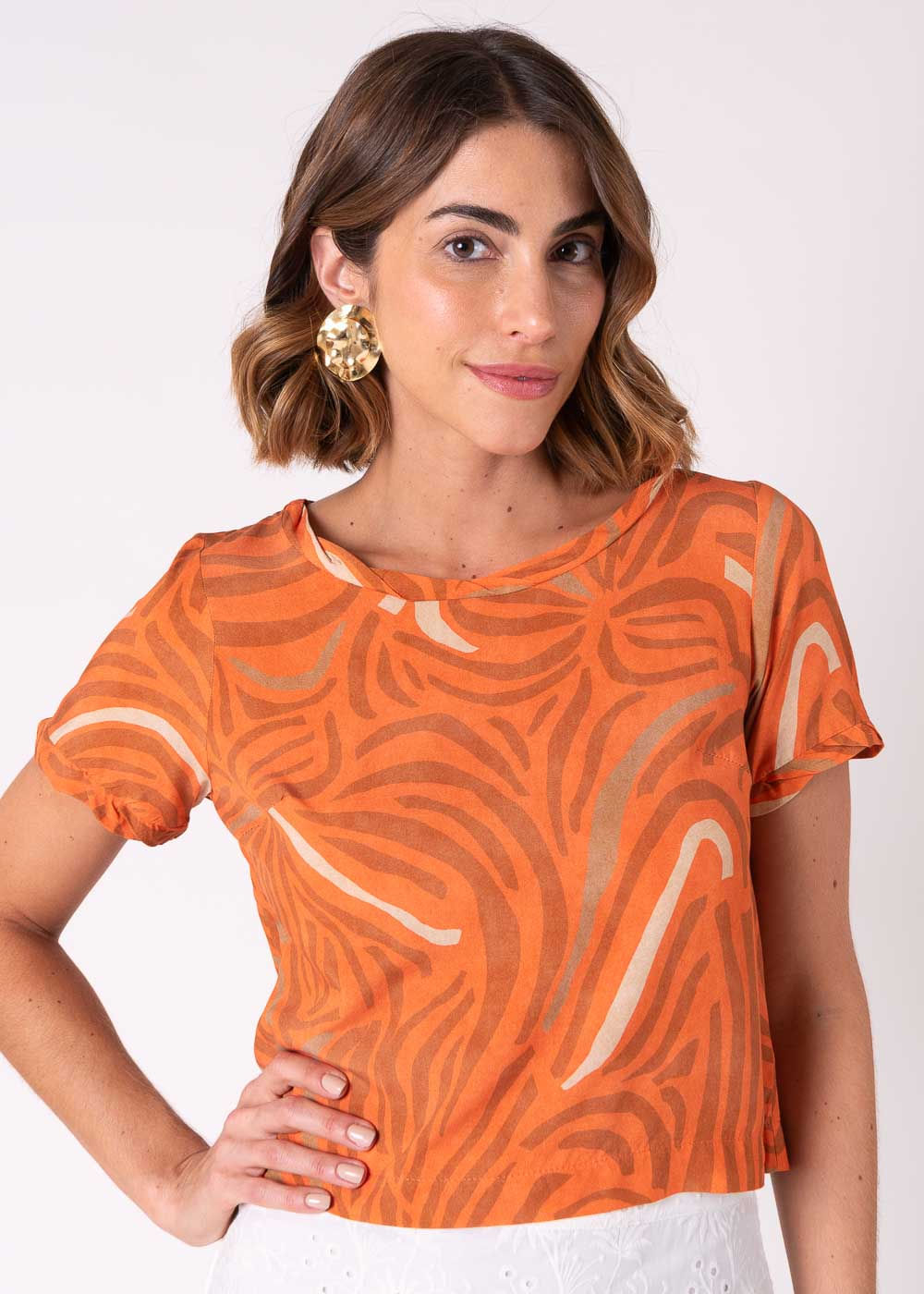 57.20.3216EST BLUSA M/C ESTAMPA SER