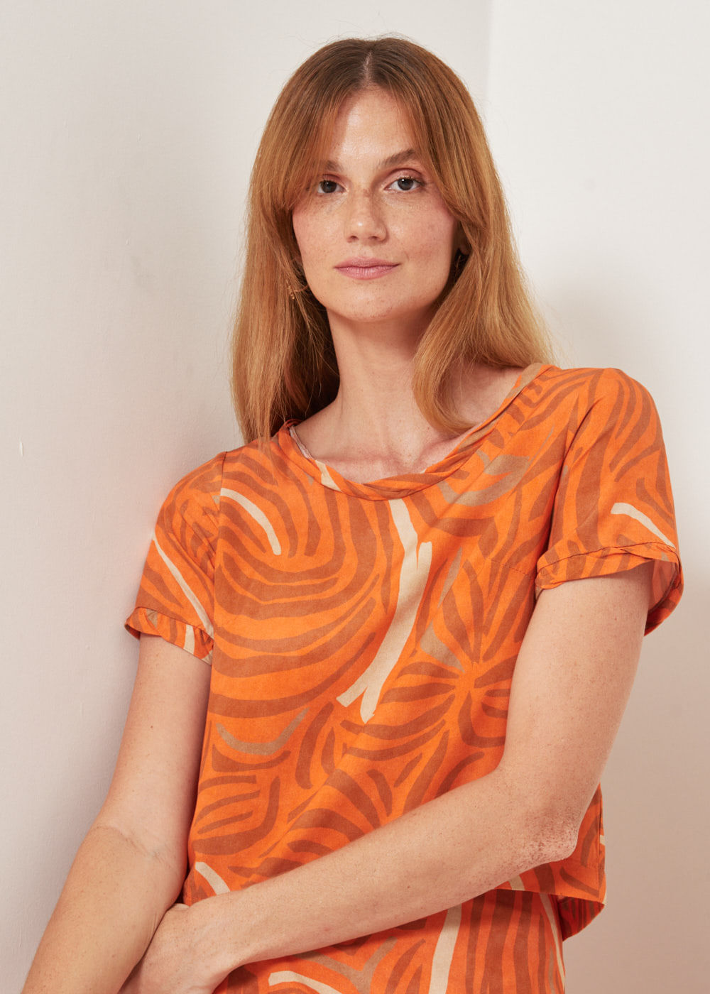 57.20.3216EST BLUSA M/C ESTAMPA SER