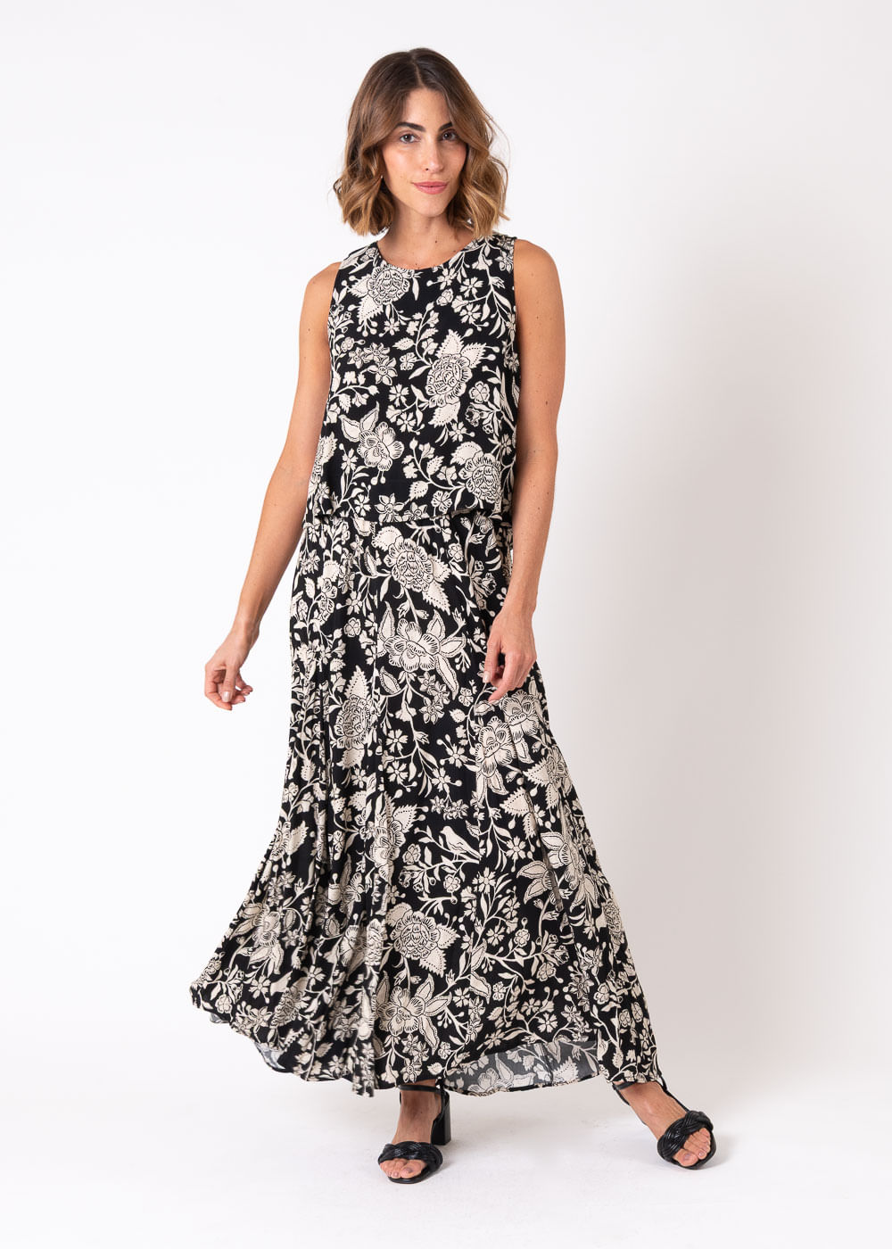 58.20.7505PTO REGATA DECOTE REDONDO ESTAMPA FLORAL LEAVES