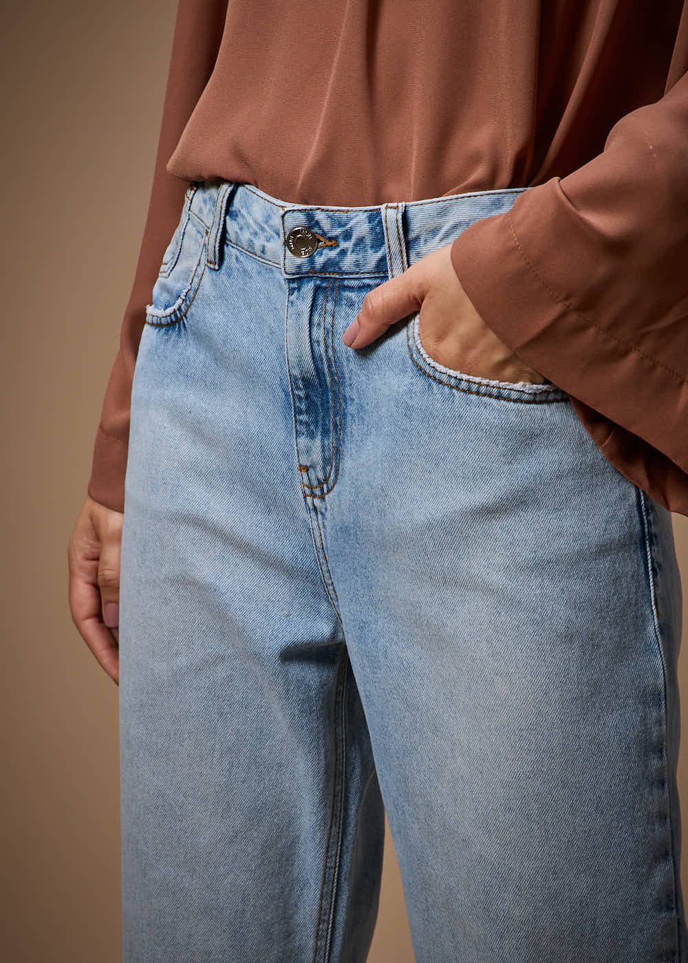 12.22.3702DEL CALÇA JEANS BOOTCUT FIVE POCKETS