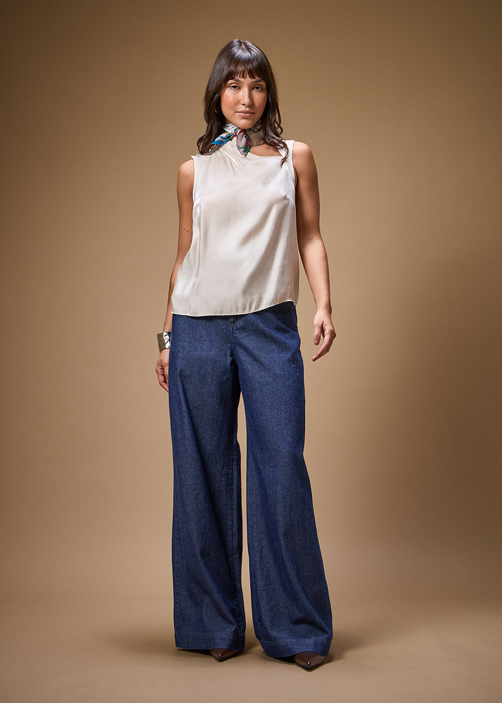 12.25.3701AMA CALÇA JEANS WIDE LEG CORDÃO TRANÇADO