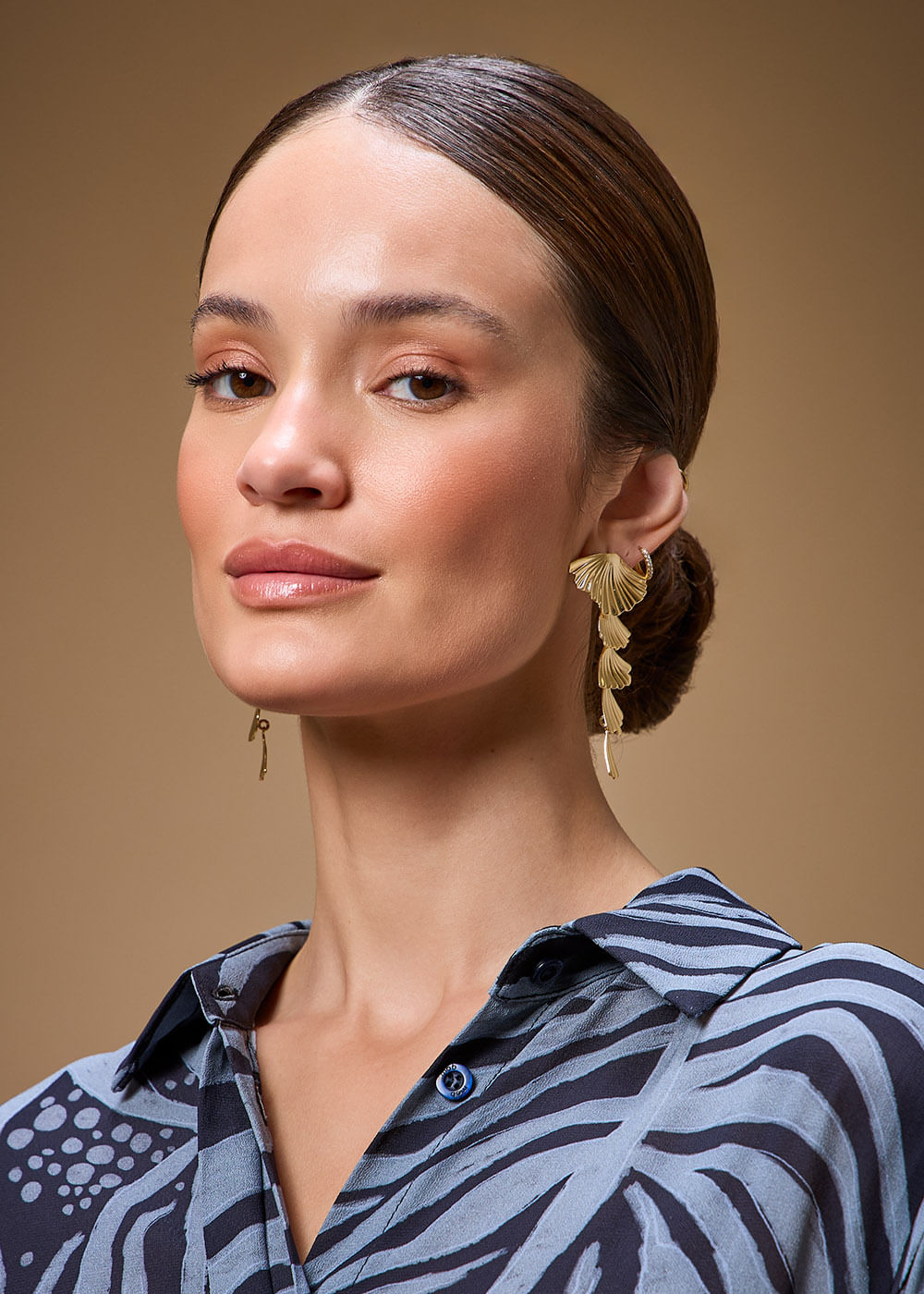 75.40.3705DOU BRINCO LEQUE ALONGADO