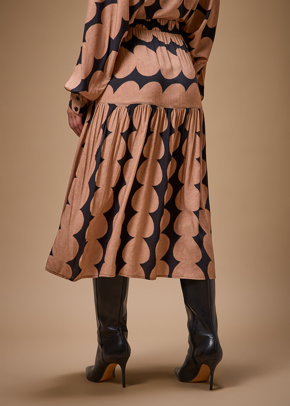 54.21.3701PTO SAIA MIDI PALA LARGA ESTAMPA TÓQUIO