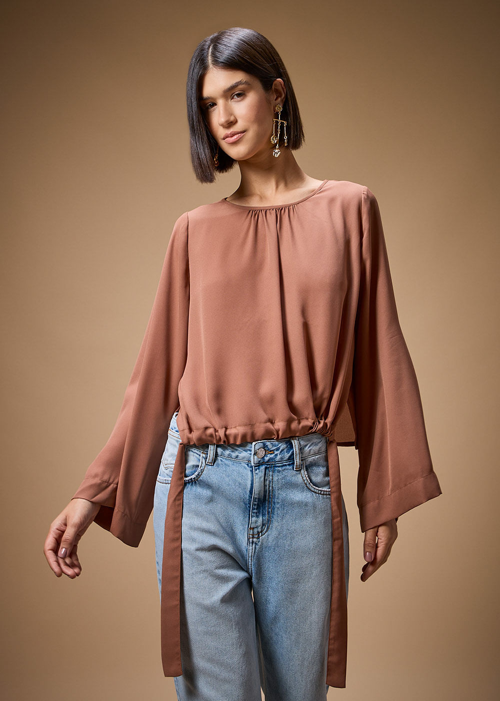 56.40.3704MSO BLUSA CHIFFON M/L BARRA AJUSTÁVEL