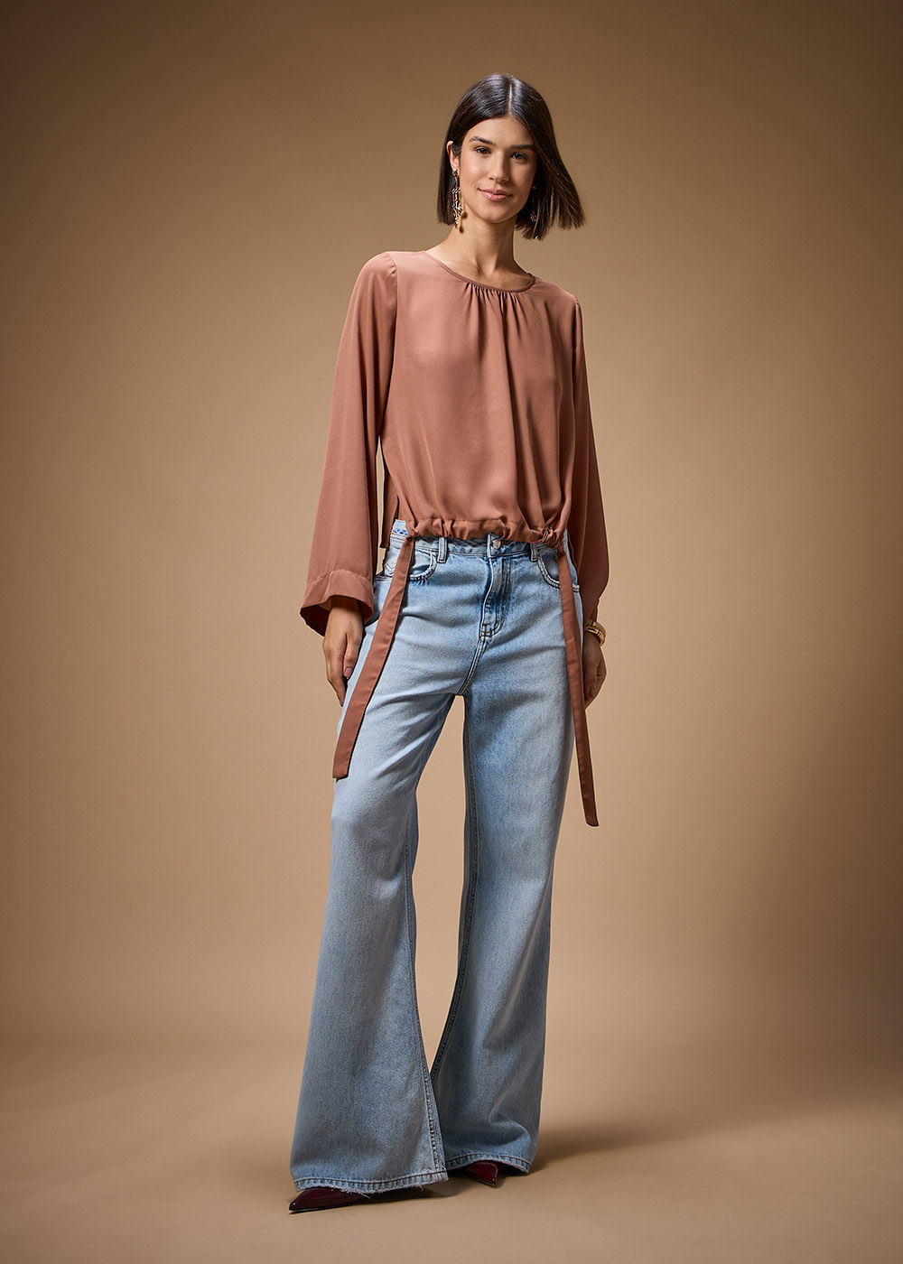 56.40.3704MSO BLUSA CHIFFON M/L BARRA AJUSTÁVEL