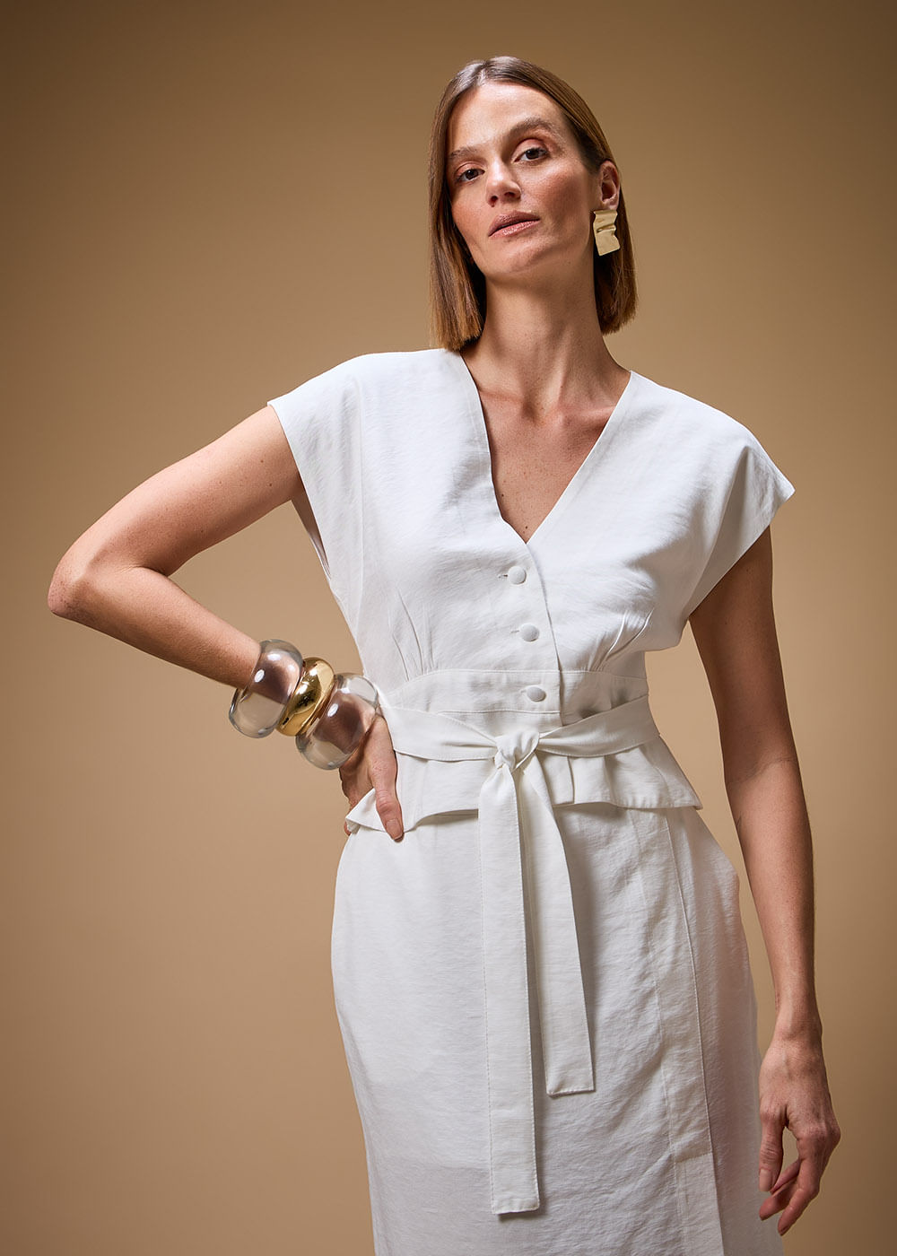 57.40.3702OFW BLUSA MANGA JAPONESA  DECOTE V- HIGHLINE