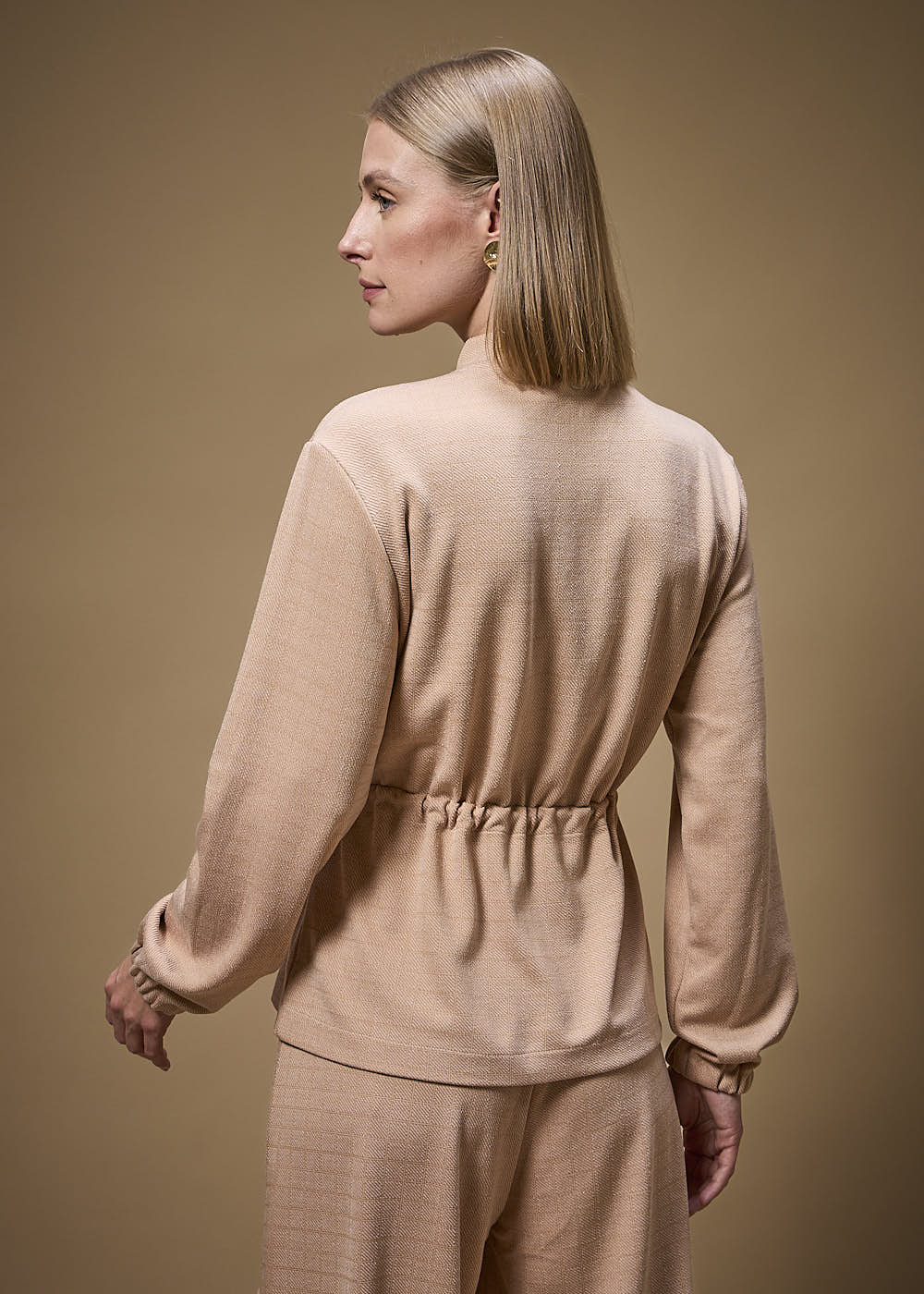 61.30.3701MSO JAQUETA MALHA COM CORDÃO