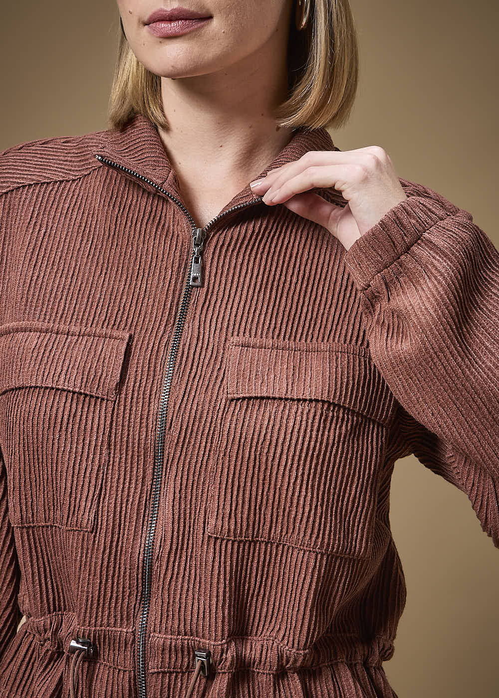 61.40.3701SOY JAQUETA MALHA COTELÊ C/BOLSOS