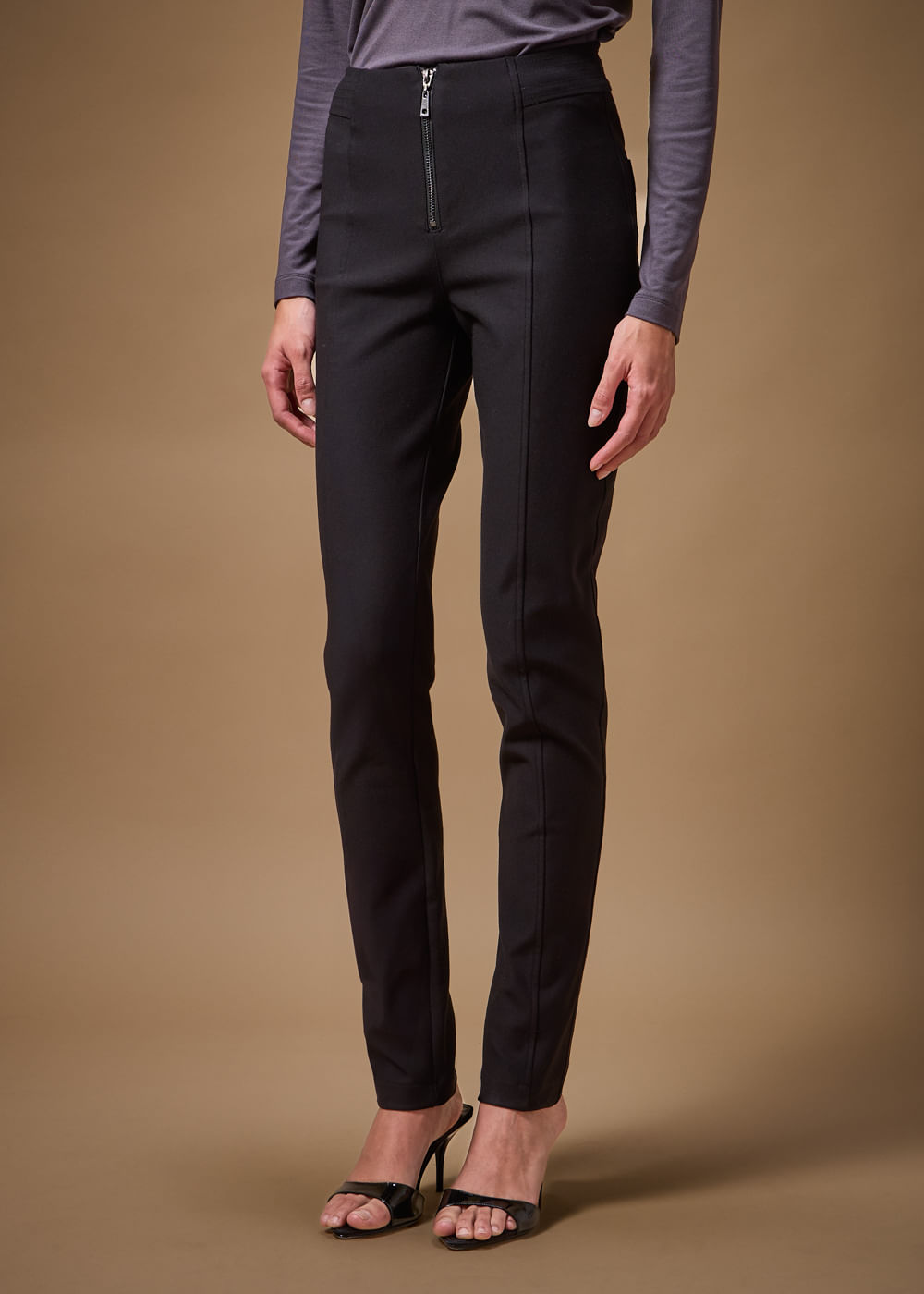 62.30.3704PTO CALÇA MONTARIA PESPONTO