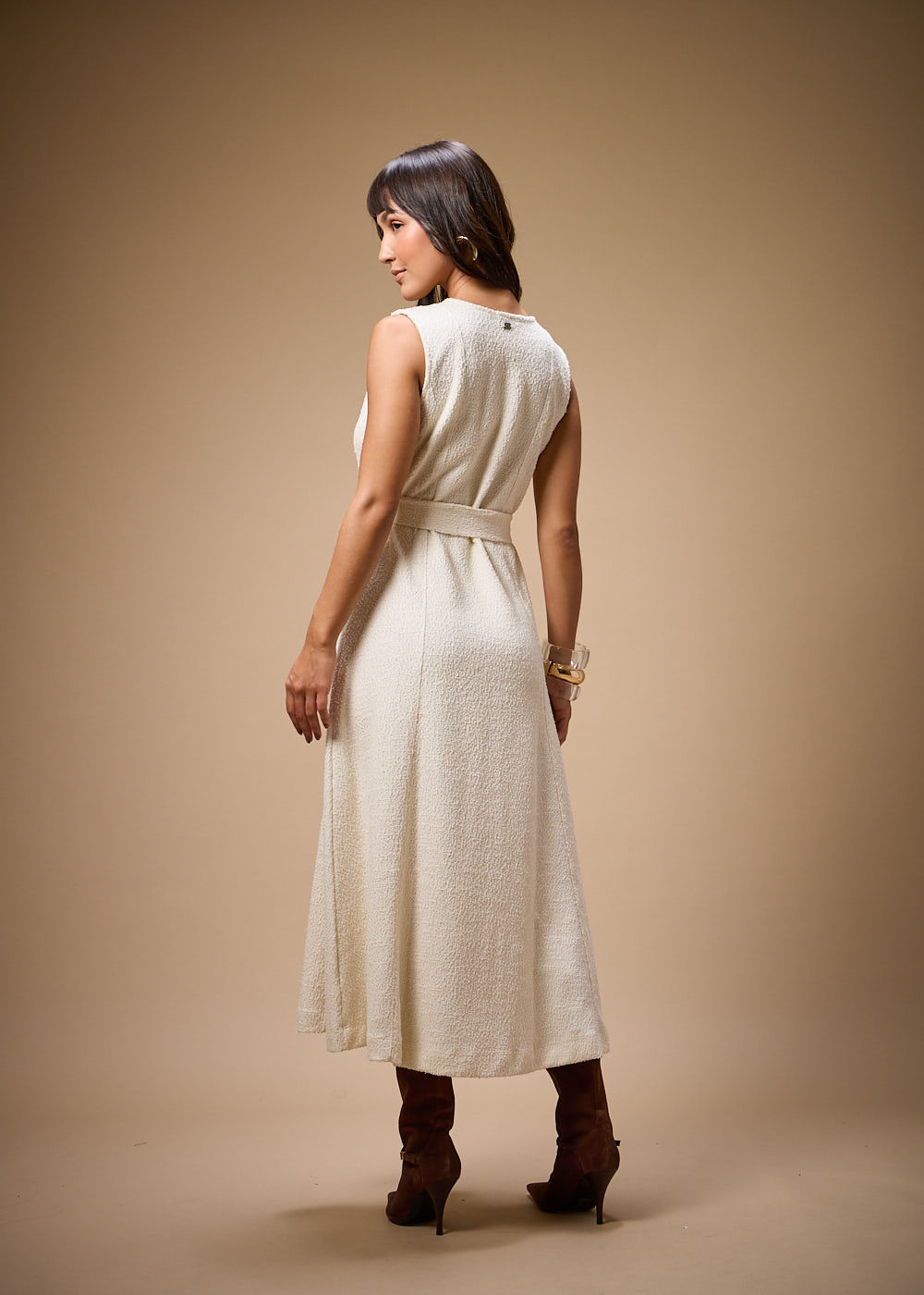 63.11.3701CRU VESTIDO MIDI MALHA TEXTURIZADA