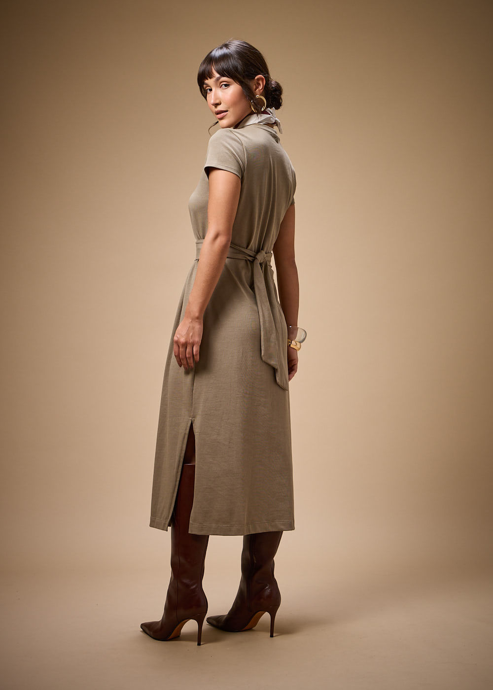 63.12.3701BON VESTIDO MALHA MIDI M/C