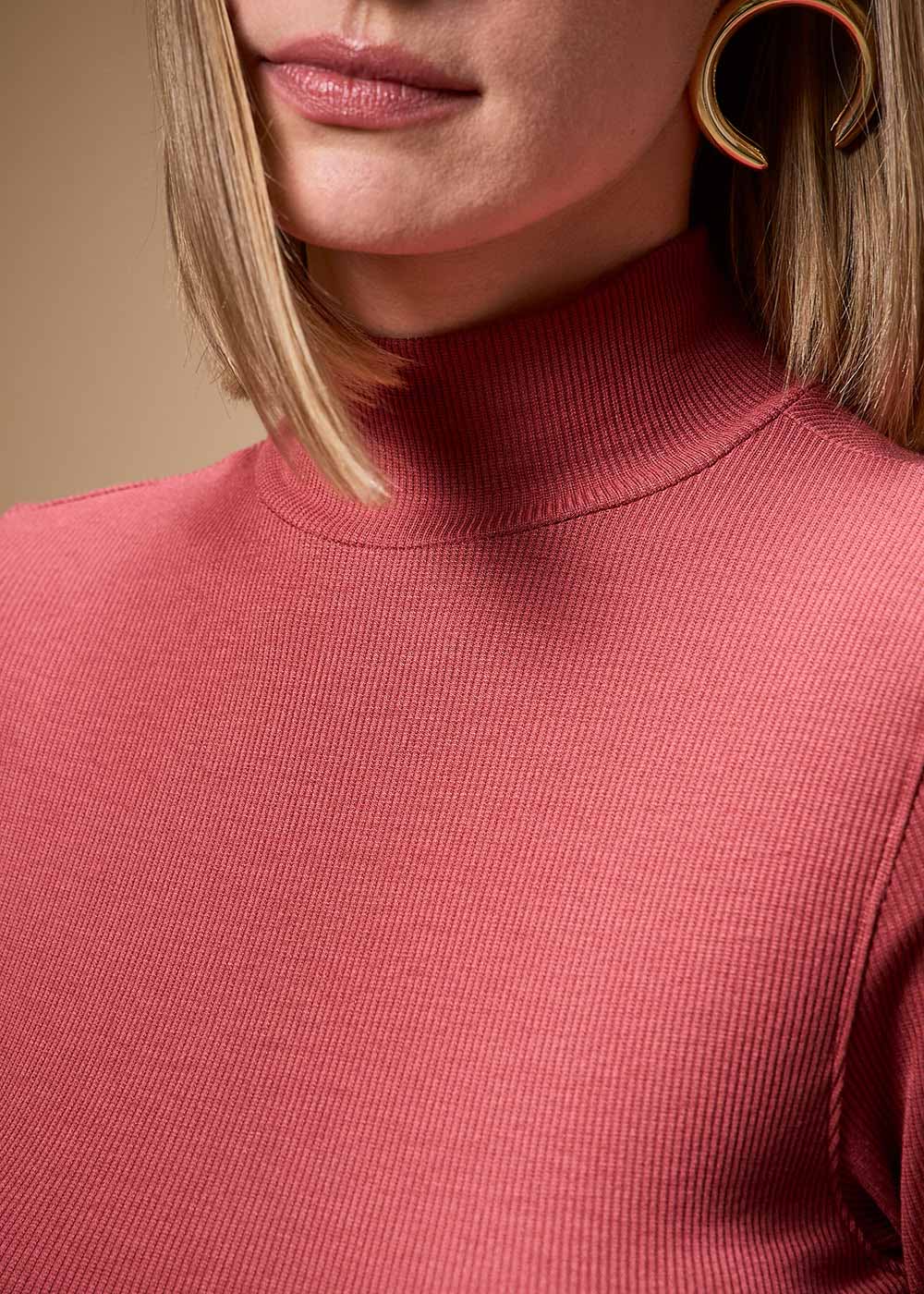 66.10.3701LOT BLUSA M/L MALHA CANELADA