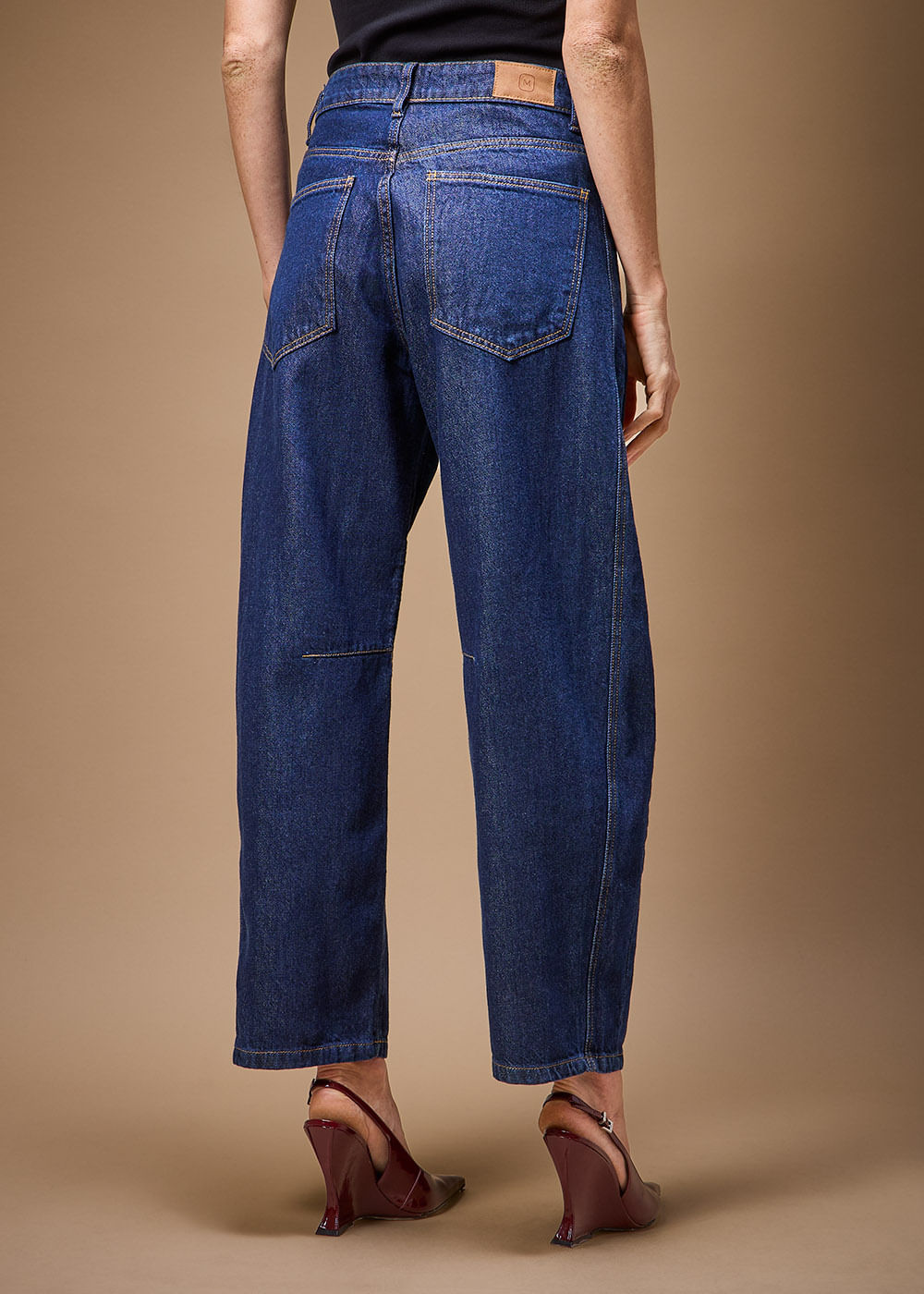 12.24.3701AMA CALÇA JEANS BARREL FIVE POCKETS