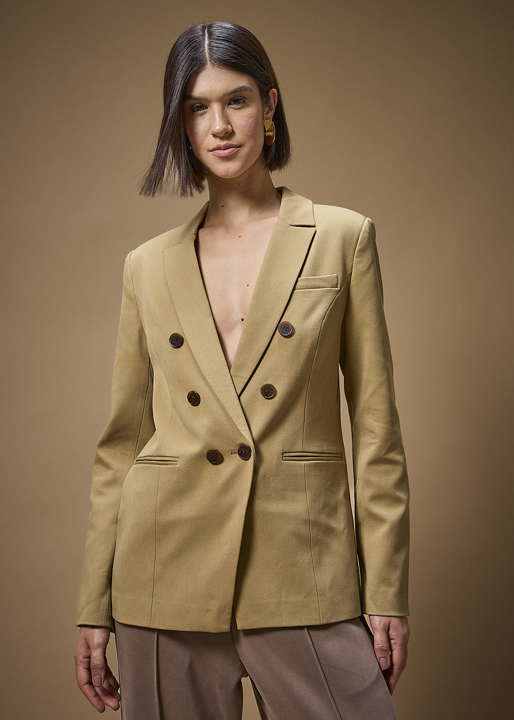 21.30.3709CAQ BLAZER ACINTURADO ALONGADO