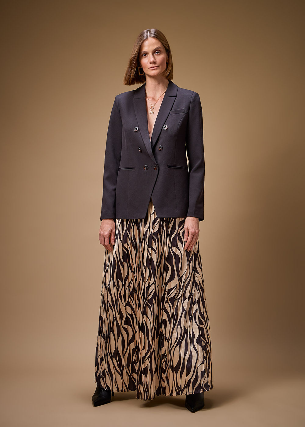 21.30.3709PTO BLAZER ACINTURADO ALONGADO