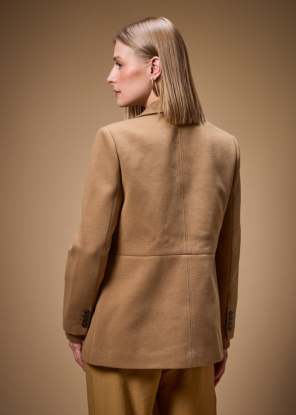 21.40.3703CRM CASACO C/ GOLA DE TRICOT REMOVÍVEL