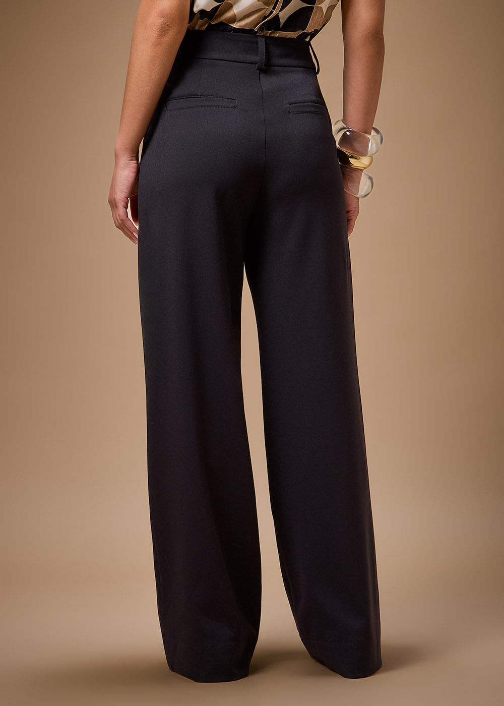 22.23.3712PTO CALÇA ALFAIATARIA DETALHADA