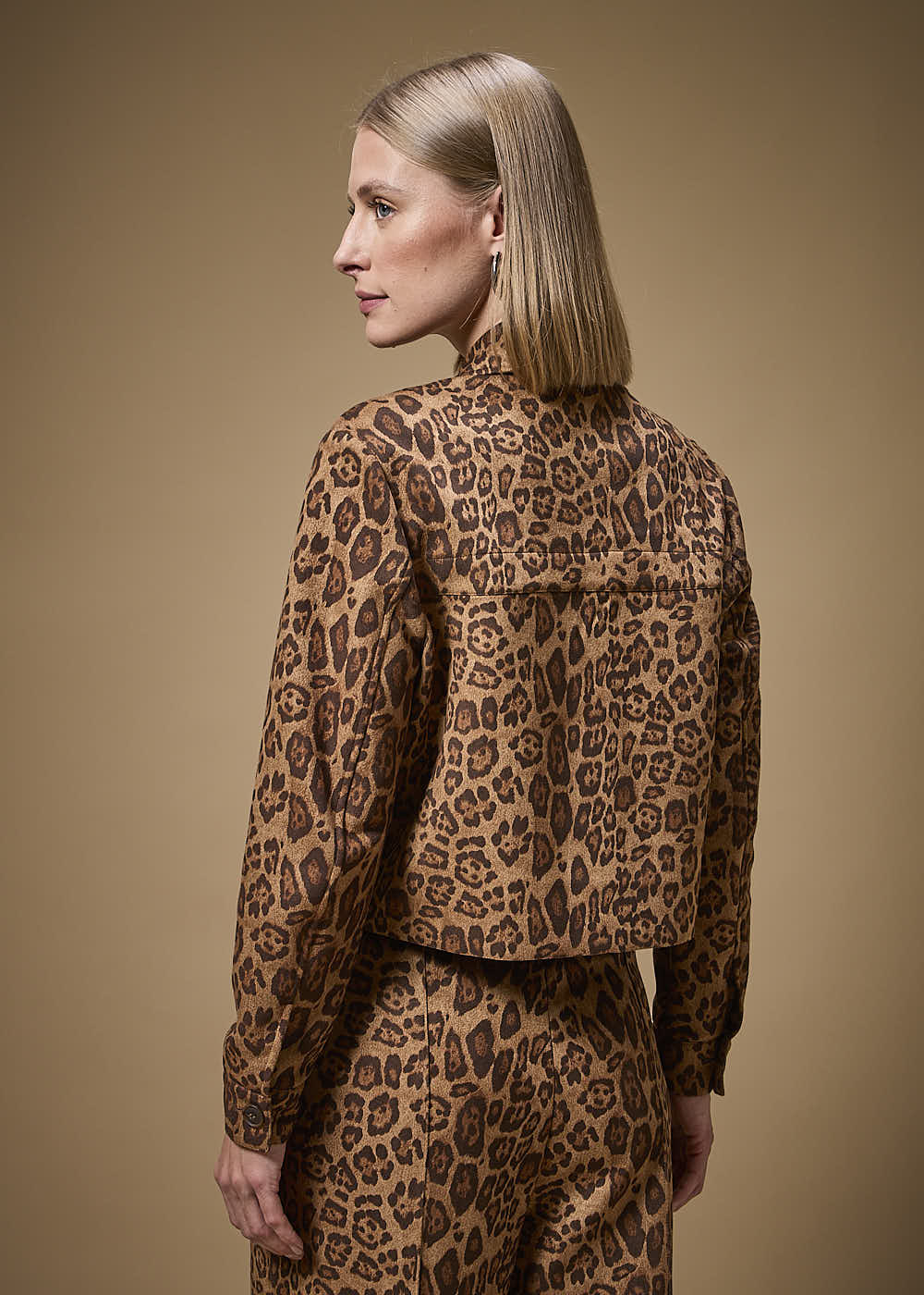 31.40.3701EST JAQUETA DE SUEDE ANIMAL PRINT