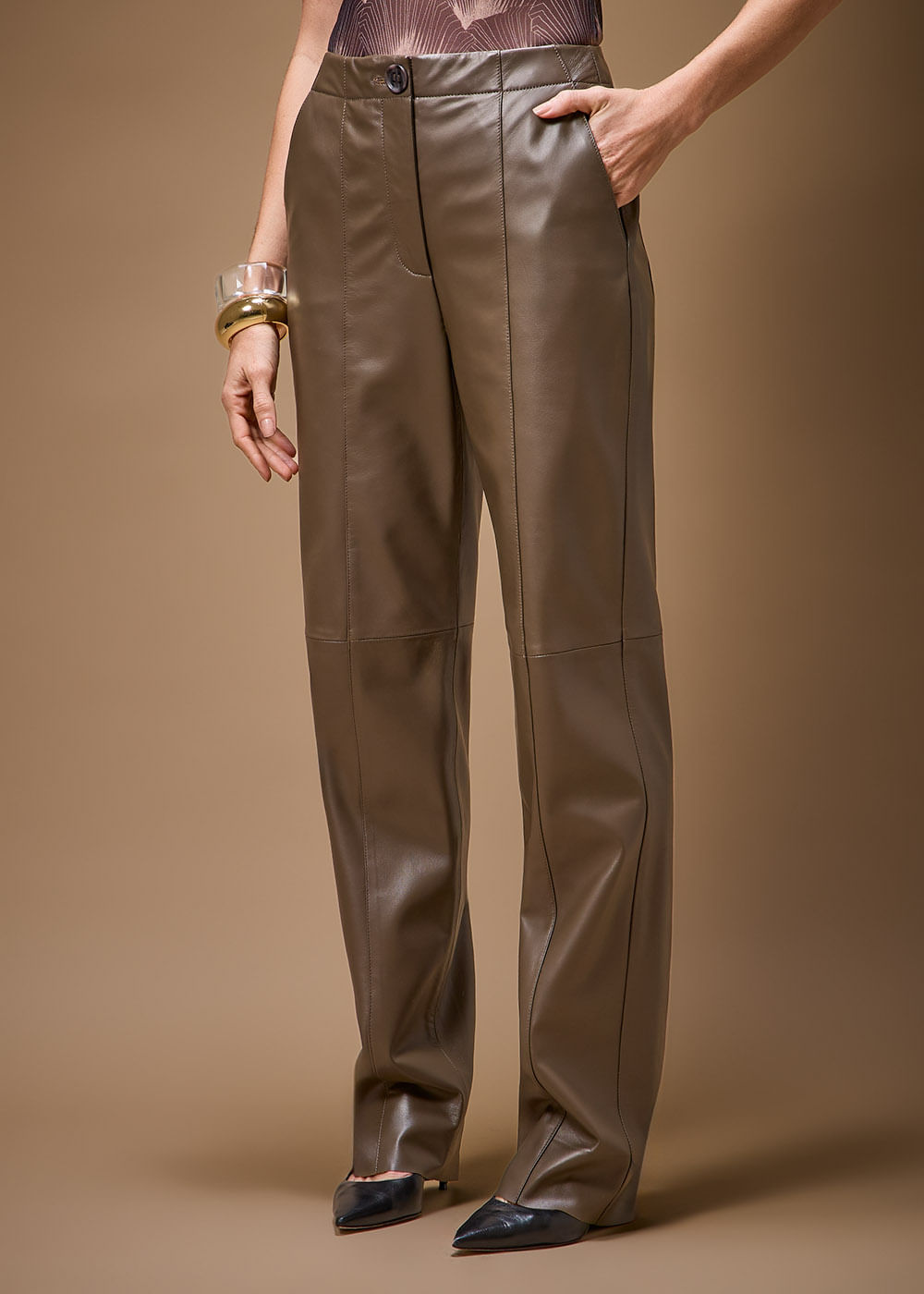 32.20.3702TUL CALÇA DE COURO RETA - HIGHLINE