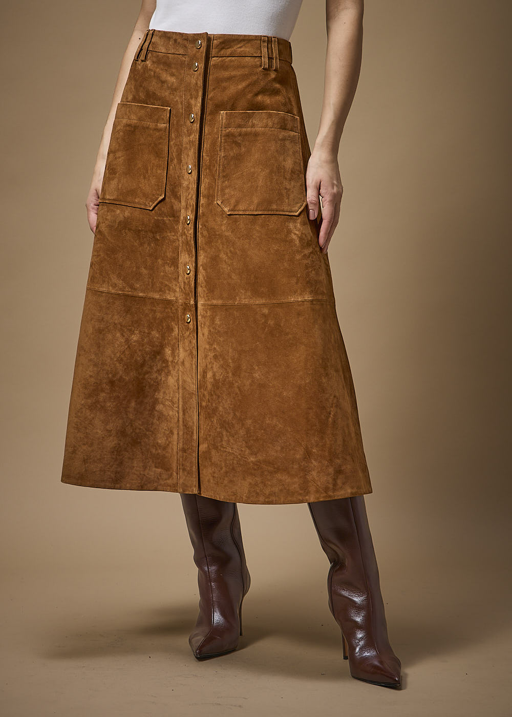 34.20.3703AMJ SAIA MIDI SUEDE ABOTOAMENTOS - HIGHLINE