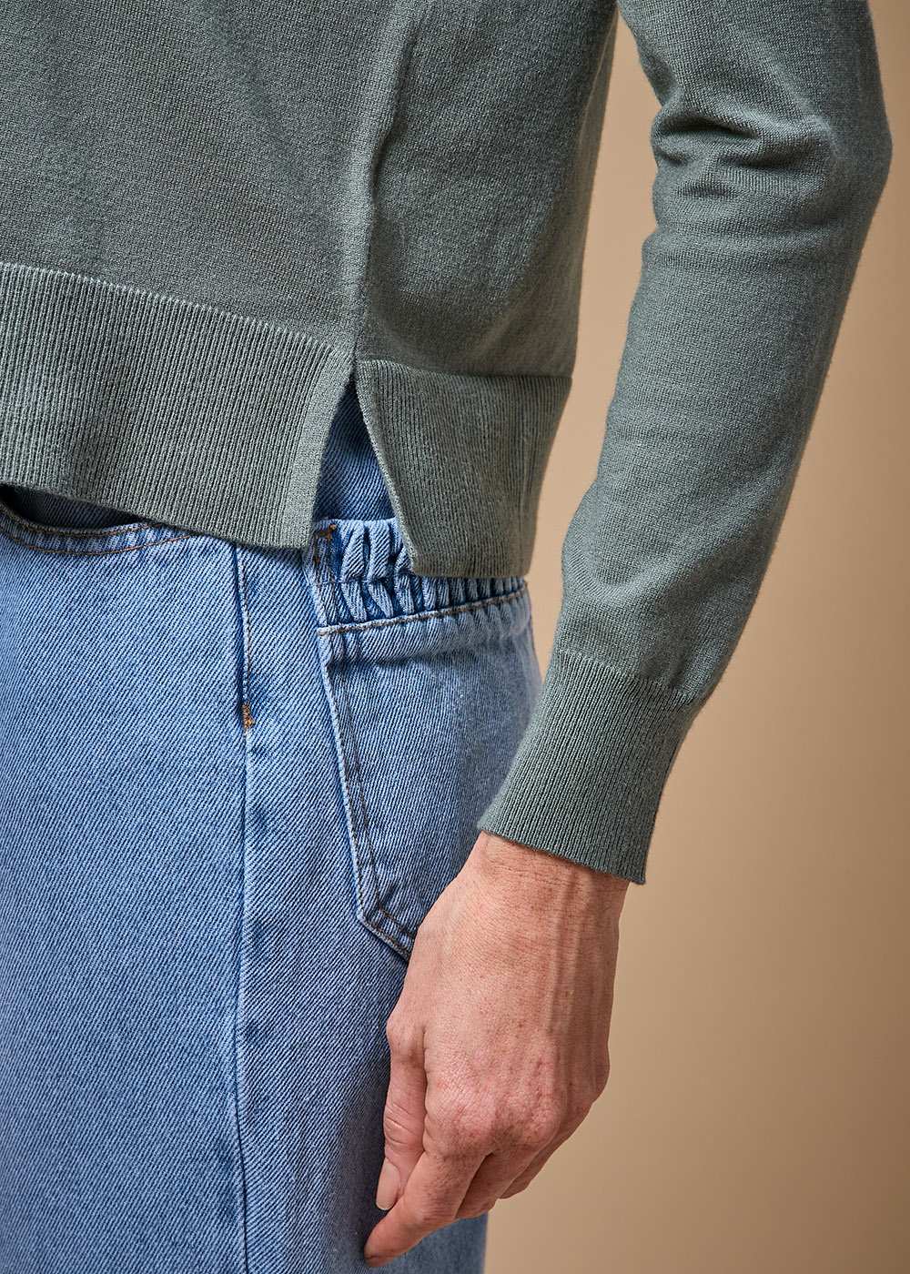 46.10.3703BON BLUSA DE TRICOT GOLA CARECA