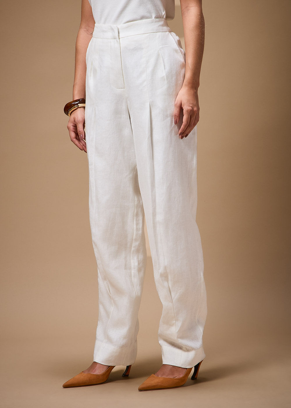 52.10.3706OFW CALÇA  BARREL PREGAS - HIGHLINE