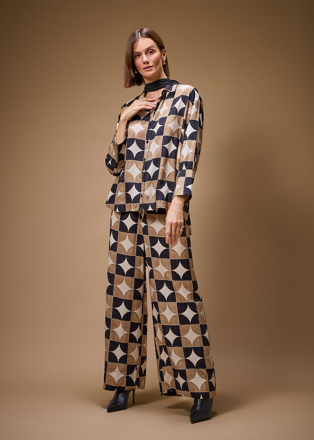 52.23.3701SHO CALÇA PANTALONA ESTAMPA OSAKA