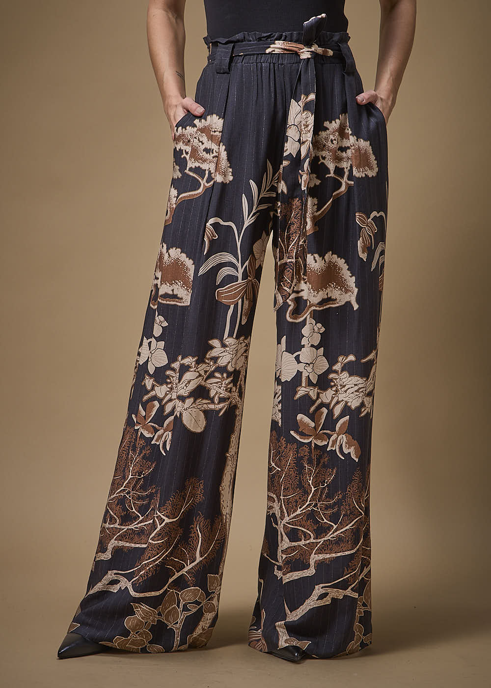 52.23.3703EST CALÇA PANTALONA ESTAMPA YONOMORI