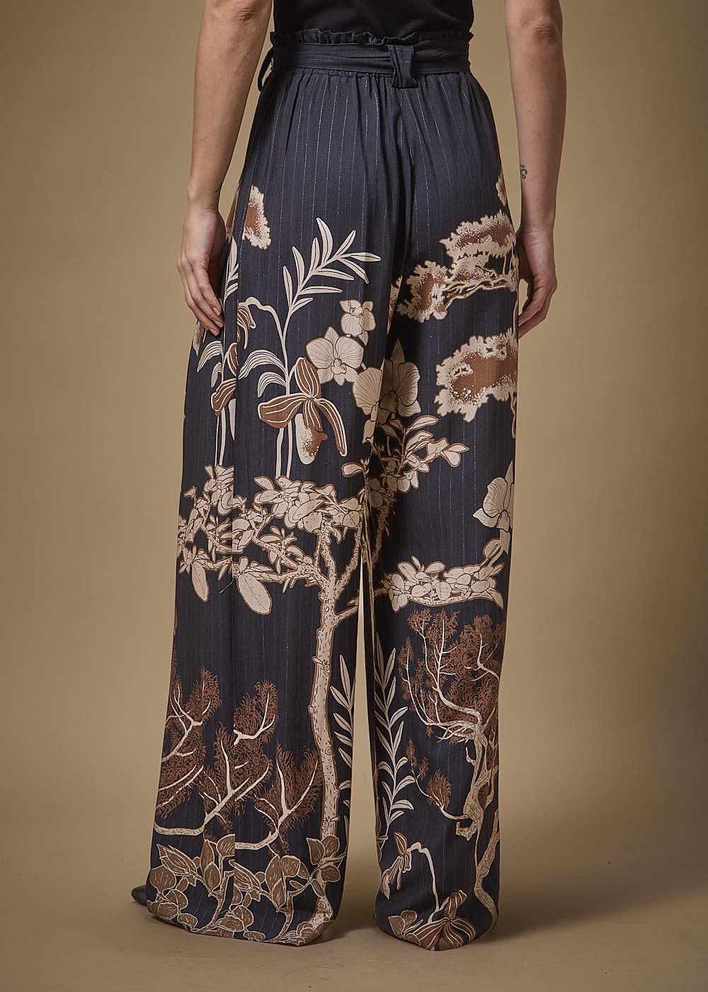 52.23.3703EST CALÇA PANTALONA ESTAMPA YONOMORI