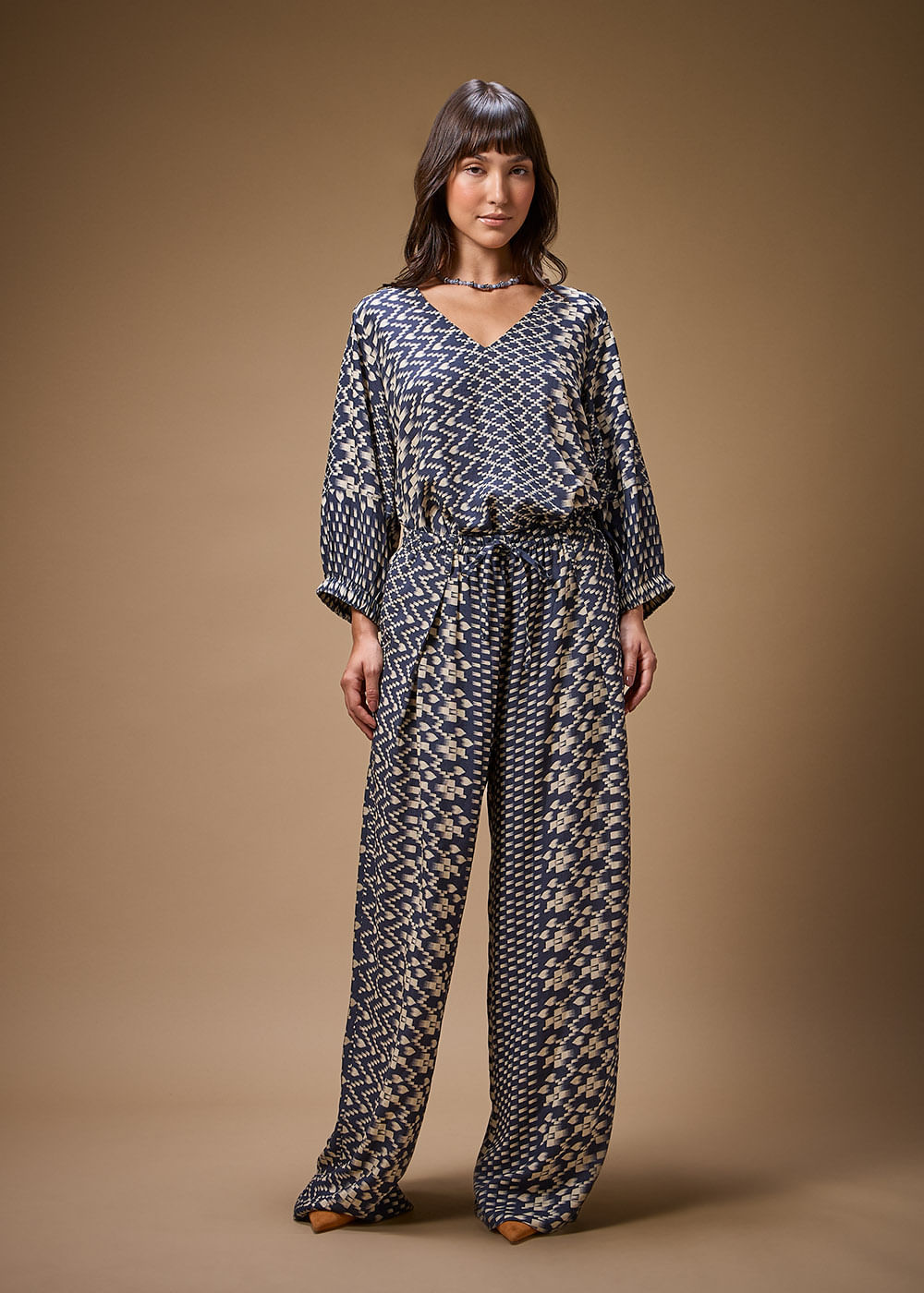 52.23.3707EST CALÇA PANTALONA DETALHADA ESTAMPA ORIGAMI