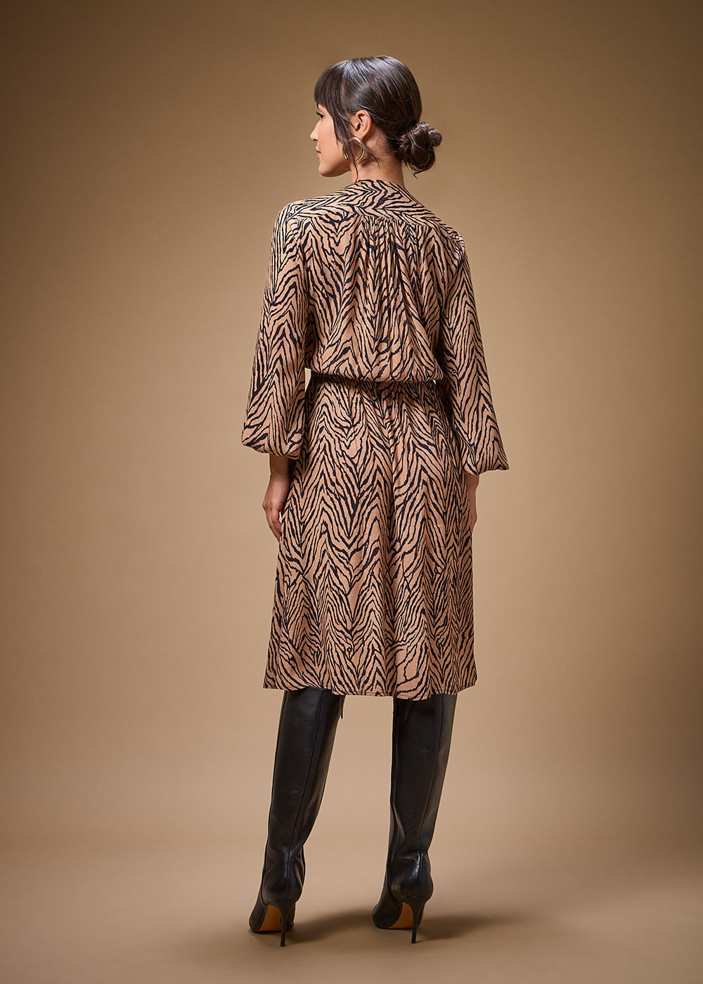 53.23.3701MSO VESTIDO MIDI ESTAMPA TOTTORI