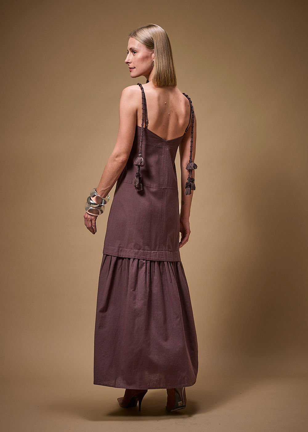 53.40.3703SOY VESTIDO LONGO ALÇA ORNAMENTADA