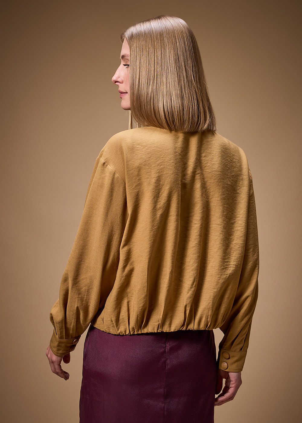 21.30.3715CAM JAQUETA ALFAIATARIA DETALHADA