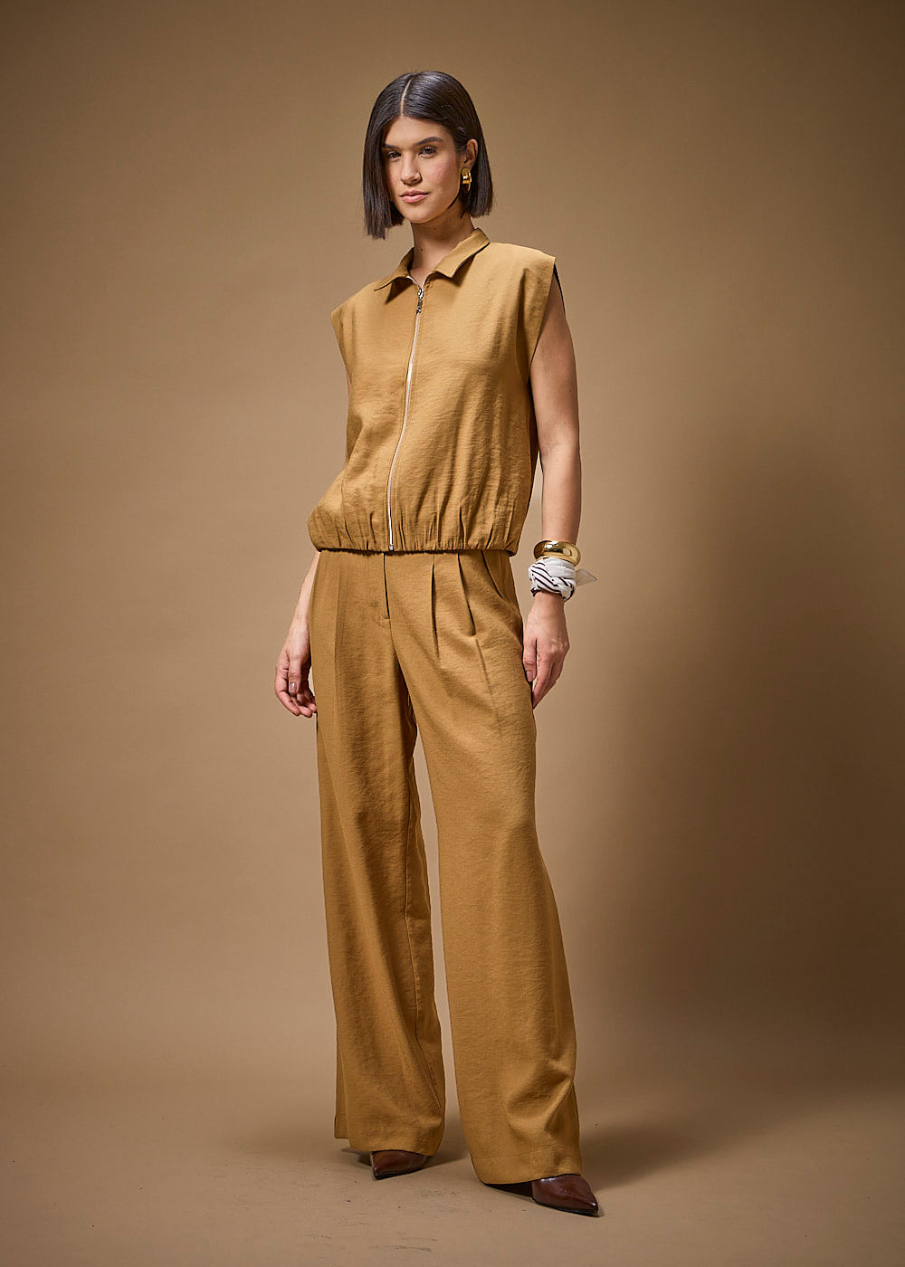 22.23.3707CAM CALÇA PANTALONA ALFAIATARIA DETALHADA