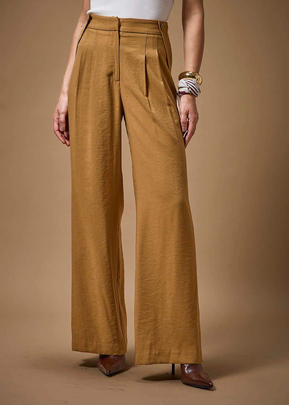 22.23.3707CAM CALÇA PANTALONA ALFAIATARIA DETALHADA