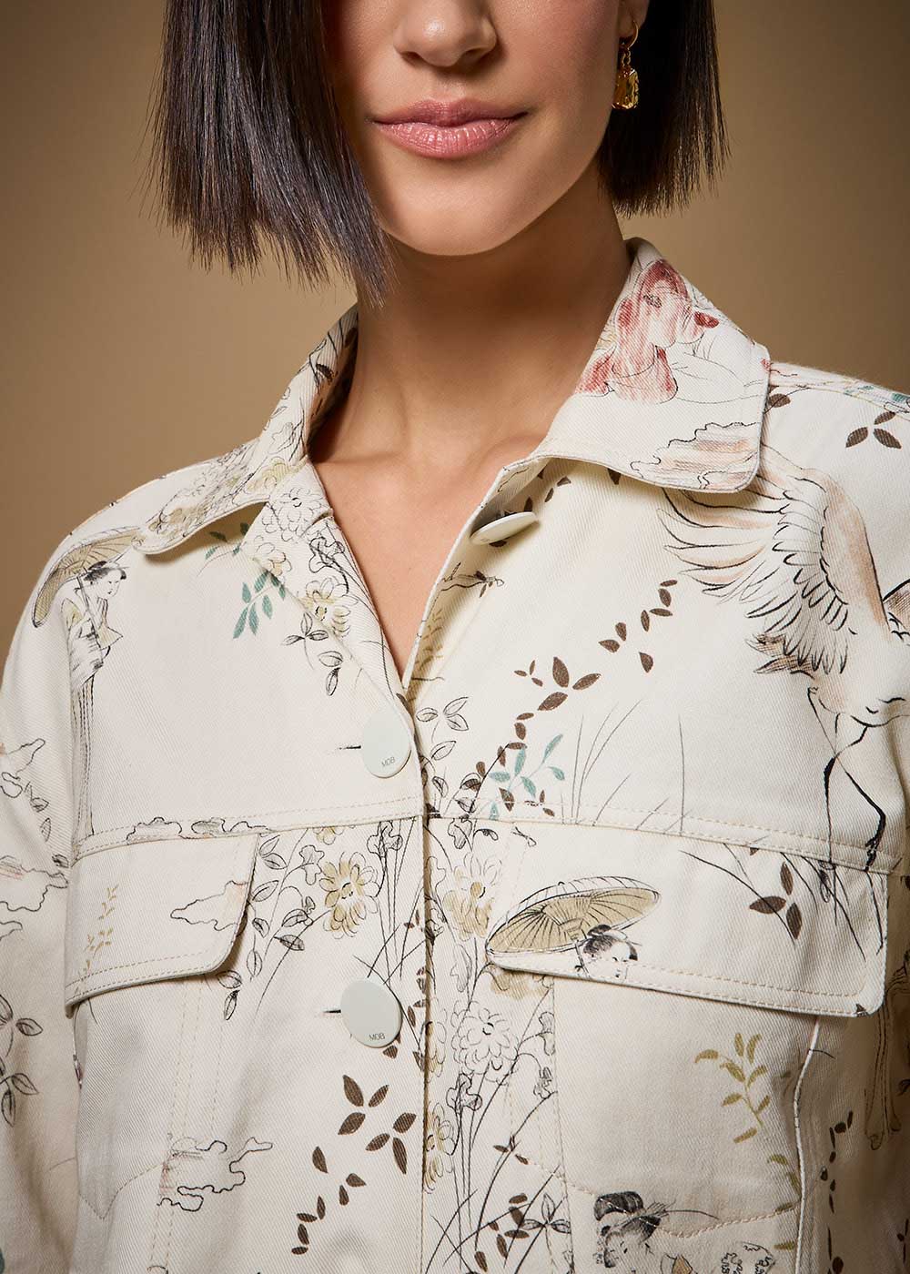 11.40.3703EST JAQUETA OVER ESTAMPA GUEIXAS