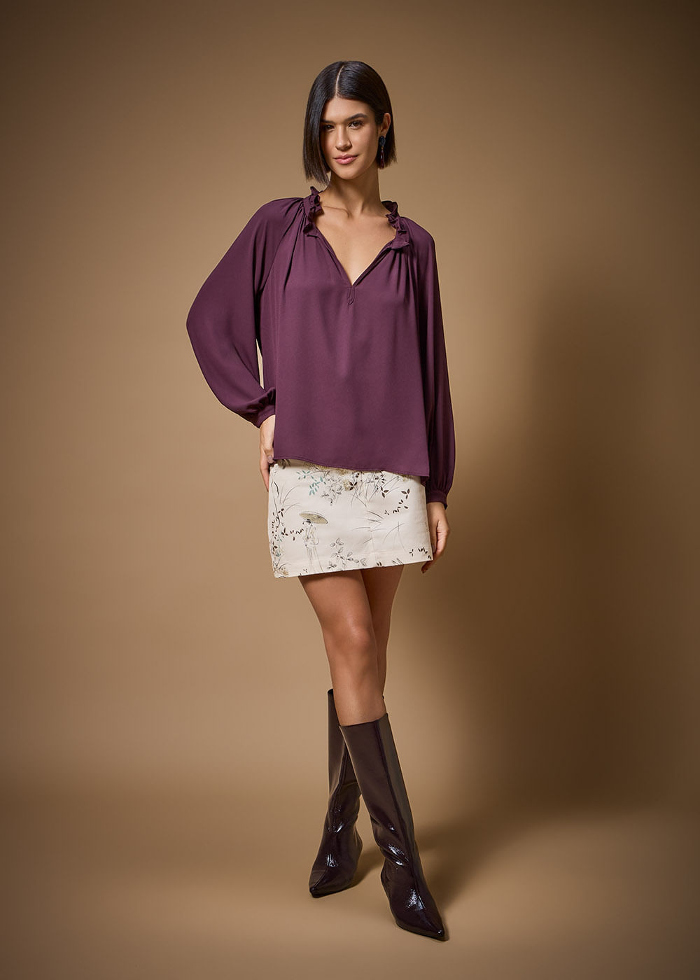 14.51.3701EST SAIA CURTA ESTAMPA GUEIXAS