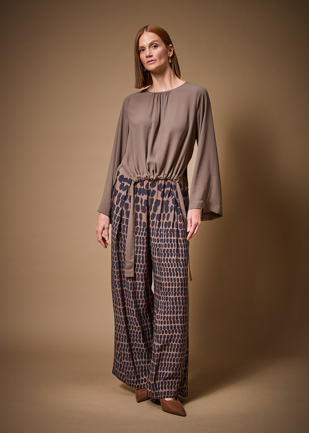 56.40.3709CHU BLUSA M/L BARRA AJUSTÁVEL CHIFFON