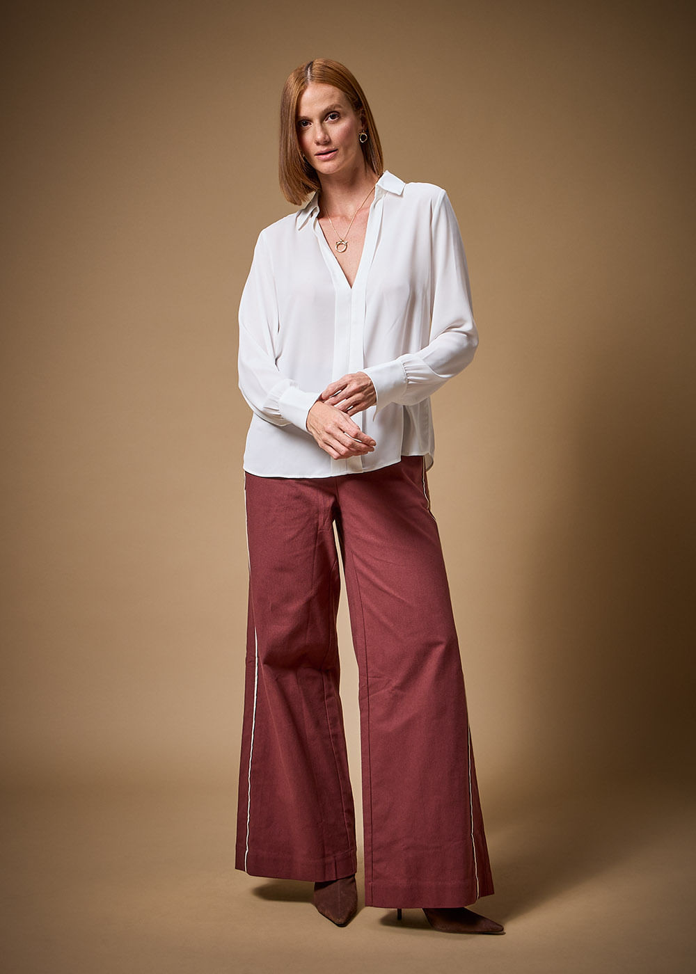 56.40.3710OFW BLUSA M/L GOLA TRADICIONAL CHIFFON