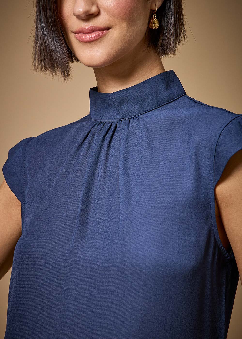 57.40.3709IKE BLUSA CHIFFON M/C GOLA HALTER NECK