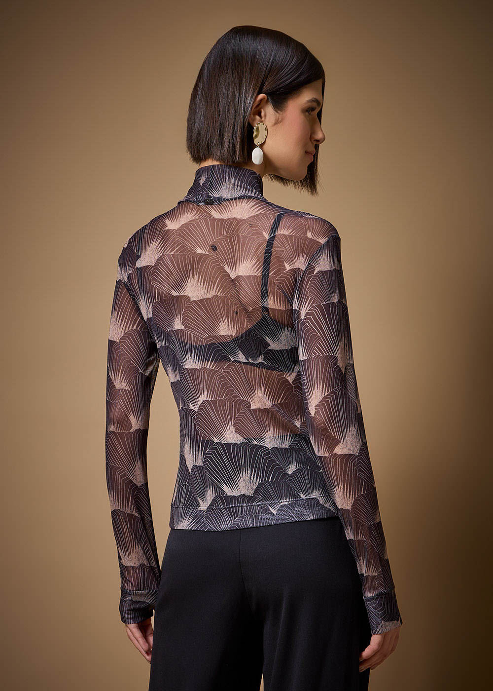 66.20.3703EST BLUSA TULE M/L ESTAMPA LEQUE