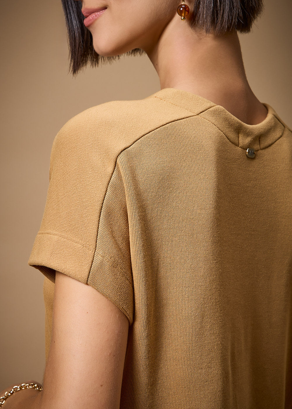 67.40.3711CAM BLUSA MALHA DECOTE REDONDO M/C