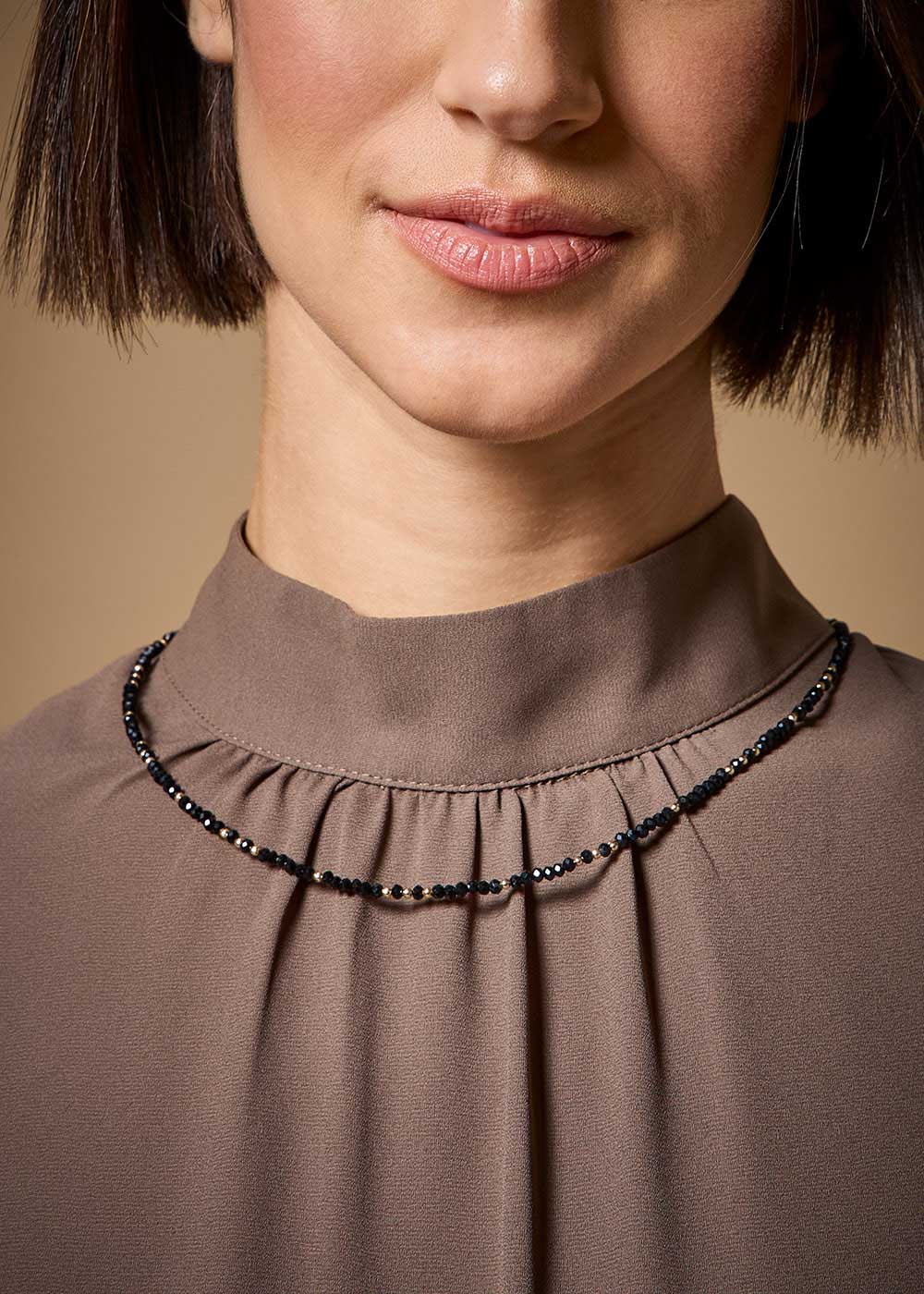 75.00.3750PTO COLAR CHOKER CRISTAIS