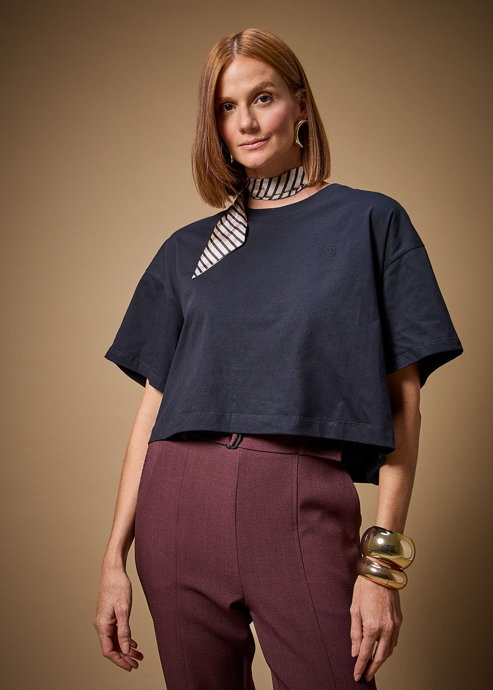 67.40.3708PTO BLUSA M/C DETALHE BORDADO