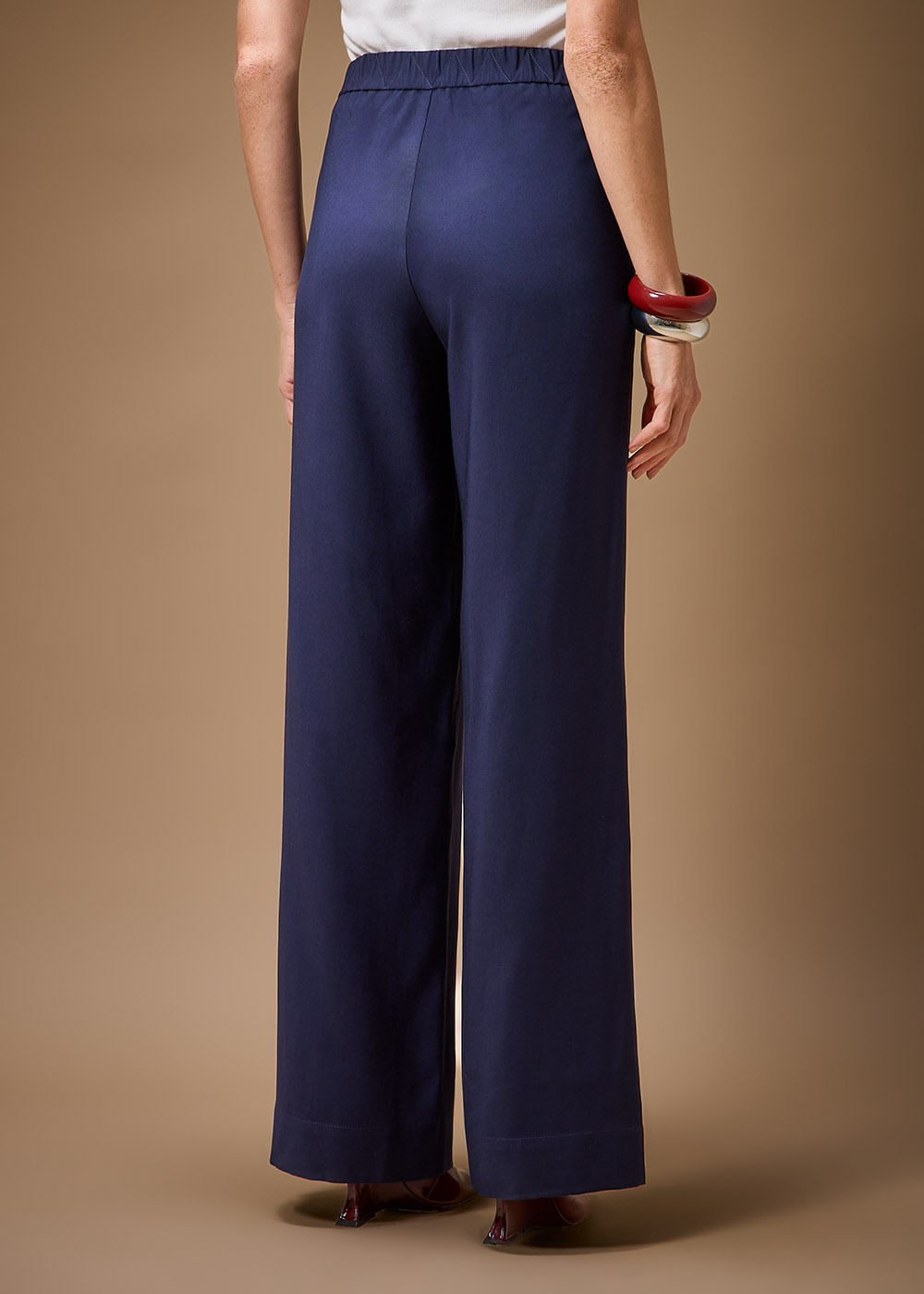 22.23.3703IKE CALÇA PANTALONA CONFORT BOLSOS - HIGHLINE