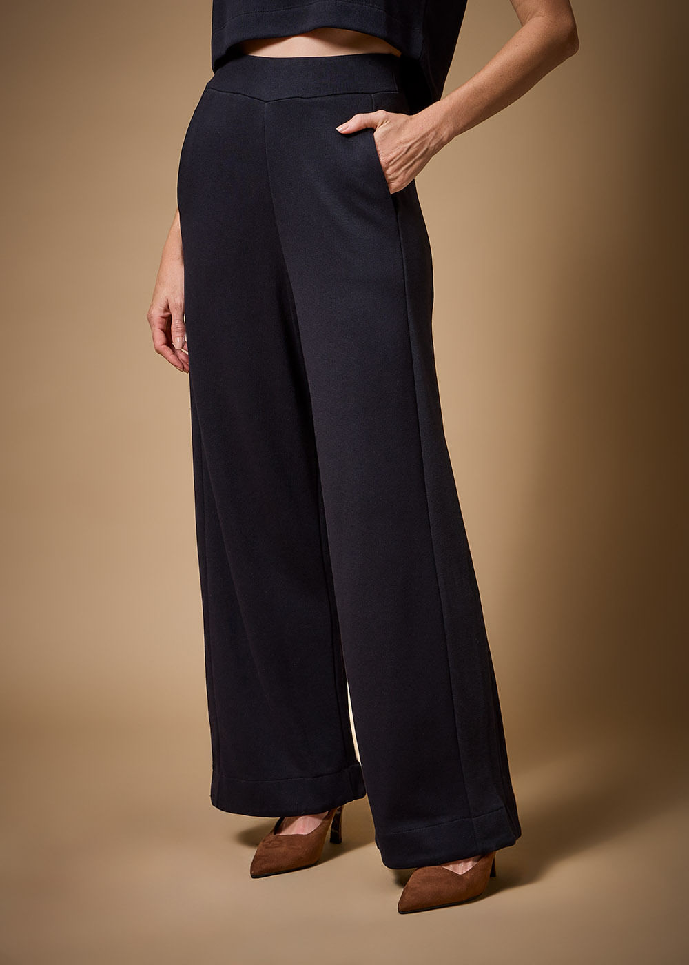 62.30.3711PTO CALÇA RETA DE MALHA